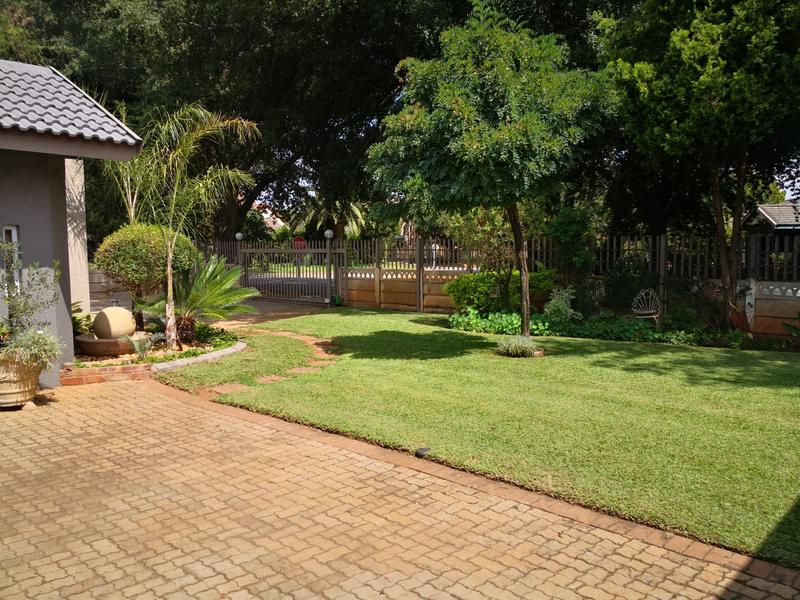 3 Bedroom Property for Sale in Stilfontein North West